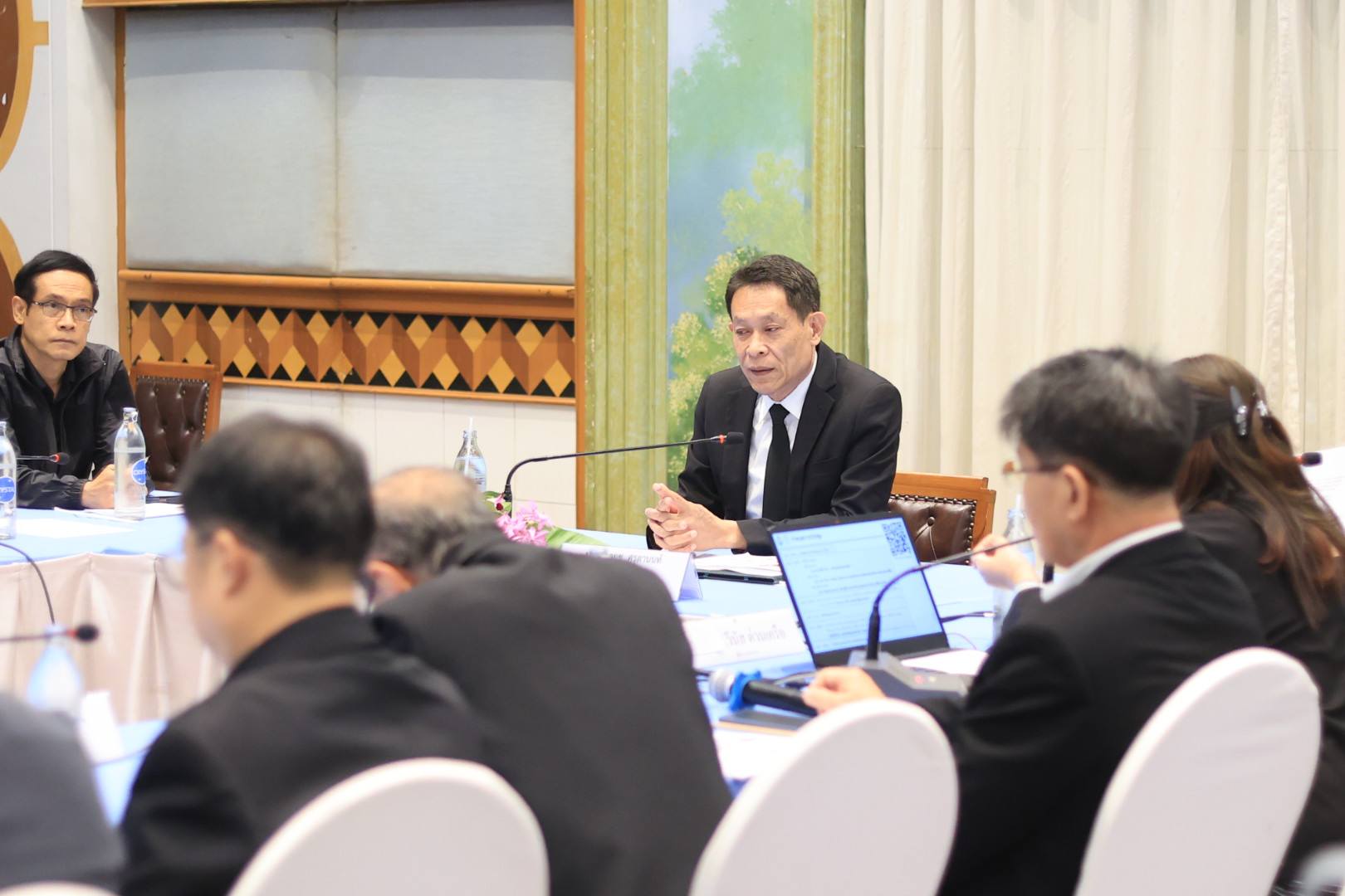 title - ส.ป.ก. ร่วมประชุมหารือเพื่อระดมความคิดเห็นและข้อเสนอแนะต่อรายงานติดตาม ตรวจสอบ และประเมินผลการใช้ที่ดินของประเทศไทยให้เหมาะสมกับสภาพที่ดินและศักยภาพที่ดิน ภาคตะวันออกเฉียงเหนือ